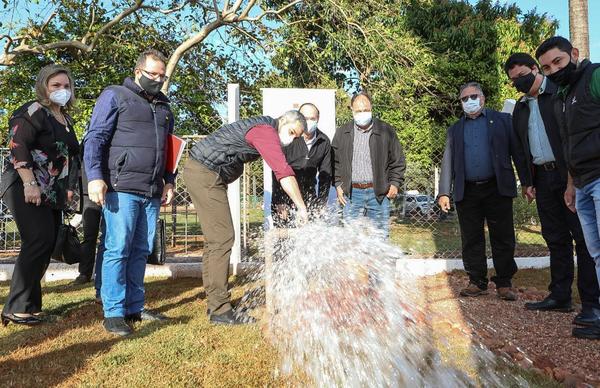 Abdo inauguró obras viales agua potable en el distrito de Mcal. López - El Trueno