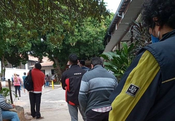 HOY / Test en Ineram: el calvario de los casos sospechosos para retirar sus resultados