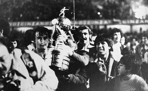 Un día como hoy: 41 años de la primera conquista internacional de Olimpia - Olimpia - ABC Color