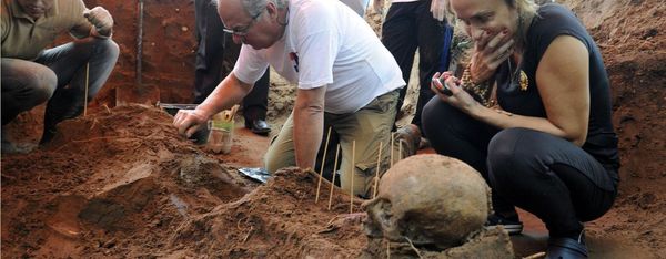 “Alfredo Stroessner, un incómodo cadáver en Brasil”, artículo sobre el Tiranosaurio de Sudamérica - ADN Paraguayo
