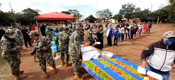 Celebran aniversario de base militar con servicio social  - ABC en el Este - ABC Color