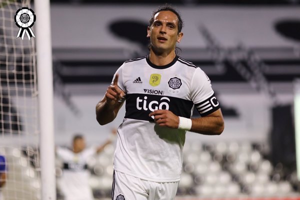 Roque y Solalinde, halagos por la Libertadores del 79 y el presente de Olimpia