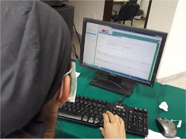 Teleconsultas: Salud habilita líneas telefónicas para atención médica