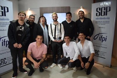 (VIDEO) “Amigos con derecho” la canción mas sonada y bailada del 2019 ! | Crónica