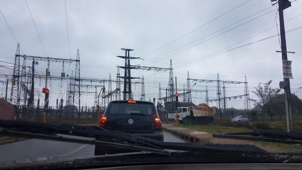 Barios Laurelty y Sagrada Familia estarán sin energia eléctrica » San Lorenzo PY