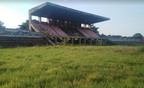 HOY / Un trozo de historia del fútbol paraguayo está en venta