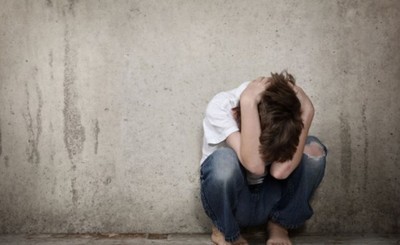 Pareja es procesada por maltratar a sus seis hijos menores de edad