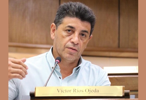 Senador liberal Víctor Ríos anuncia nuevo frente en el PLRA - ADN Paraguayo
