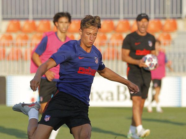 El Atlético sigue esquivando el calor con entrenamientos de última hora