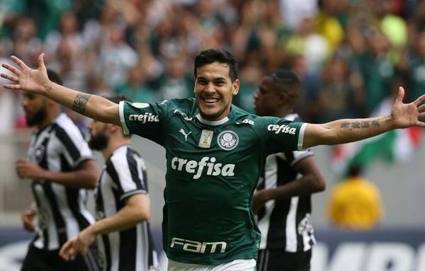 Gustavo Gómez renueva contrato con el Palmeiras