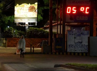 Intenso frío predominará por lo menos hasta mañana  - Nacionales - ABC Color