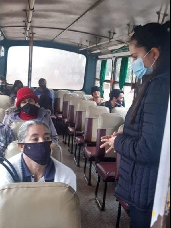Monitorean el uso de tapabocas y el distanciamiento en buses de Franco – Diario TNPRESS