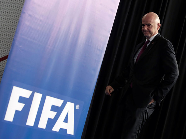 FIFA pone a disposición 1.500 millones de dólares para 211 federaciones