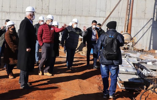 Mario Abdo verificó los avances en la construcción de la nueva penitenciaria de Emboscada - El Trueno