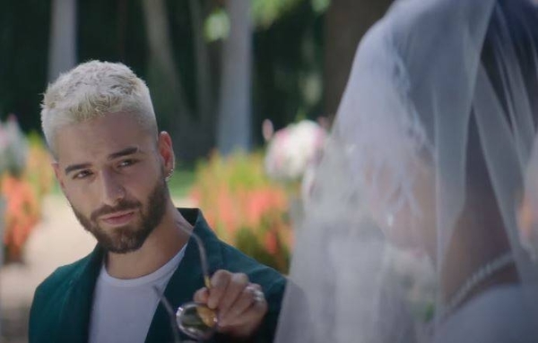 HOY / Maluma entrega "HAWÁI", el nuevo sencillo de su disco "Papi Juancho"