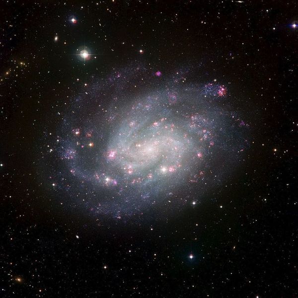 Hallan restos de estrellas antiguas destruidas por la Vía Láctea  - Ciencia - ABC Color