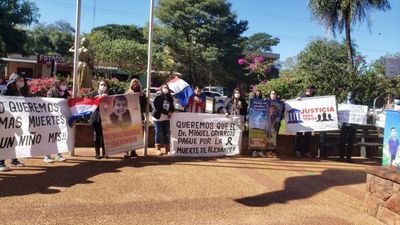 Comienza juicio oral por muerte de un niño por presunta negligencia médica - Nacionales - ABC Color