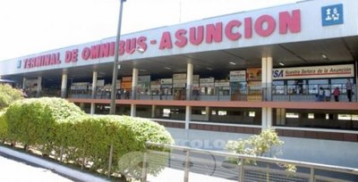 Desde la Terminal de Ómnibus de Asunción no descartan cancelar viajes a Alto Paraná » Ñanduti