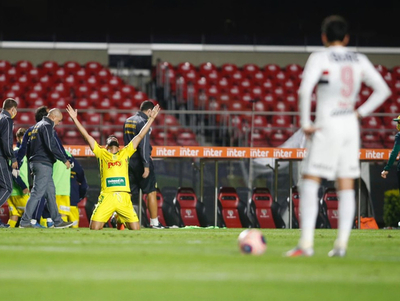 El Mirassol, de la cuarta categoría, deja afuera del Campeonato Paulista al Sao Paulo de Dani Alves y Juanfran