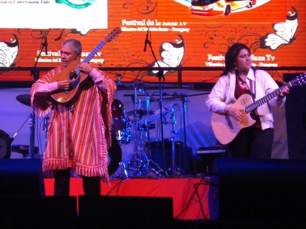 La gala del requinto llega mañana al Autoteatro Show de la Costanera