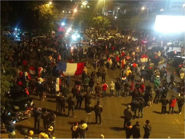 Comerciantes de CDE critican las "soluciones parche" del Gobierno