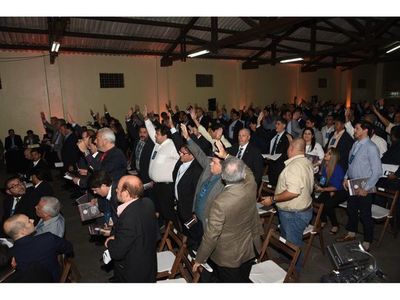 "La asamblea parecía una seccional", expresó Acosta