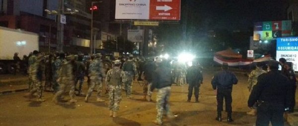 Uno de los militares heridos recibió un balazo | Noticias Paraguay