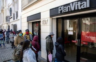 Chile inicia retiro de pensiones: pueden salir hasta 20.000 millones dólares » Ñanduti