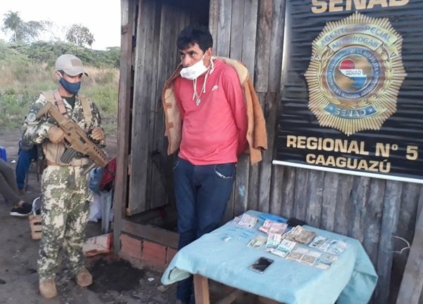Detienen a presunto microtraficante de drogas en Coronel Oviedo