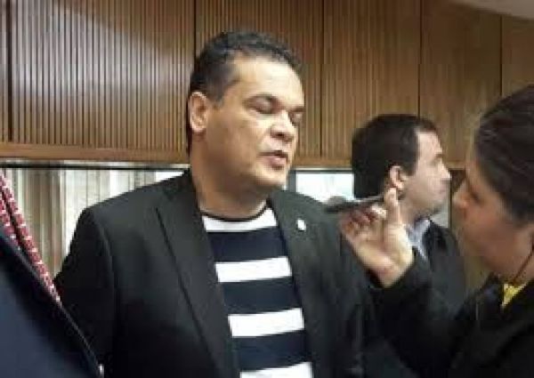 Diputado Robert Acevedo acepta hechos de corrupción en la administración de su hermano y quiere arrastrar a la Junta Municipal como coactores