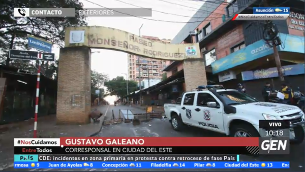 HOY / Gustavo Galeano, con el movimiento actual en el microcentro de Ciudad del Este, tras las protestas de anoche