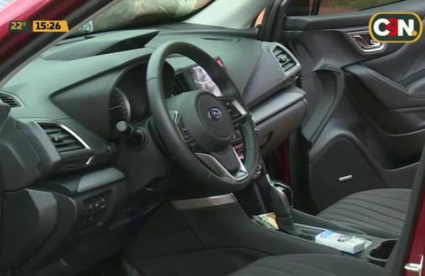 Inspeccionan camioneta de empresaria tras asalto y toma de rehén en Asunción - C9N