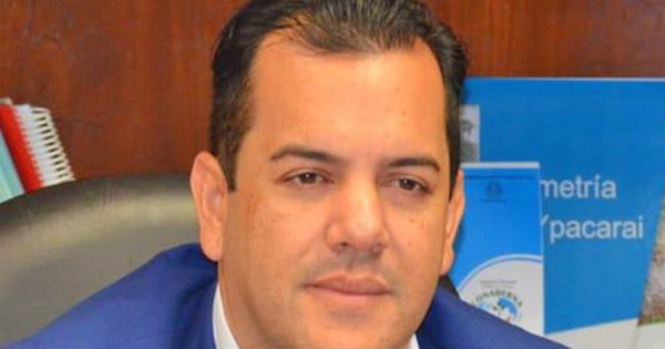 “Consigamos el pliego a tiempo, así nos evitamos pagar coimas”