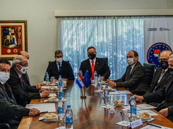 Abdo  reunió  a  equipo de inteligencia tras el estallido en CDE