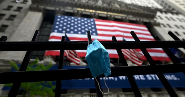 Histórica contracción de PIB lleva a EEUU a inevitable recesión