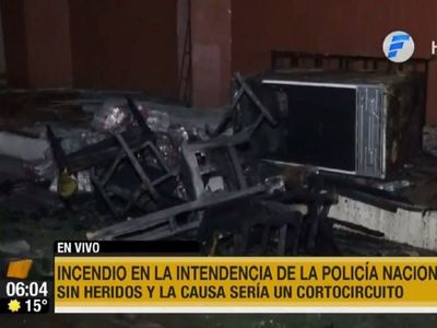 Intendencia de la policía se incendió: siete oficiales se salvaron