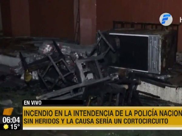 Intendencia de la policía se incendió: siete oficiales se salvaron