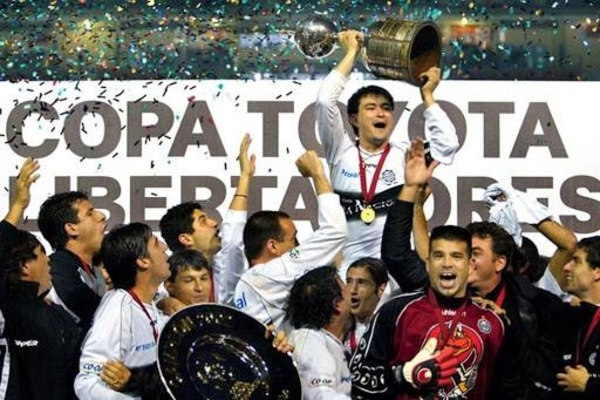 HOY / Olimpia tricampeón de la Copa Libertadores