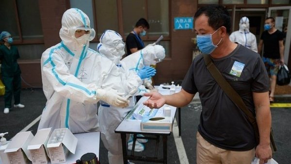 China reportó por tercer día consecutivo más de un centenar de nuevos contagios - ADN Paraguayo