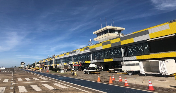Aeropuerto de Foz vuelve a operar con vuelos internacionales