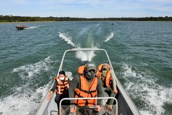 Guardaparques celebran su día en plena defensa de reservas naturales » Ñanduti