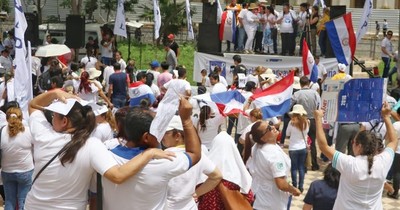 Sancionan proyecto que regulariza situación de contratados en Salud