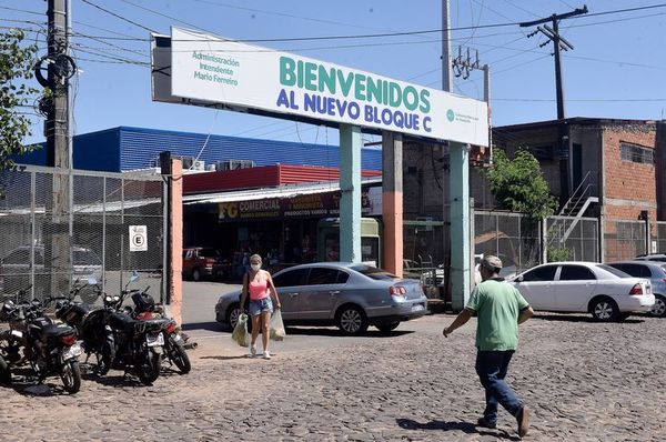 Registran otros dos casos de COVID-19 en el Mercado de Abasto - Nacionales - ABC Color