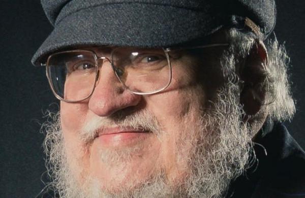 George R.R. Martin 'debería' estar en la cárcel por no acabar su último libro de 'Game of Thrones' - C9N