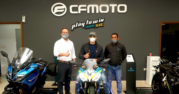 Firma IMAG presenta su nuevo modelo deportivo de CFMOTO