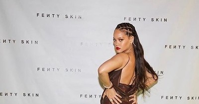 Rihanna presenta su nueva línea de maquillaje