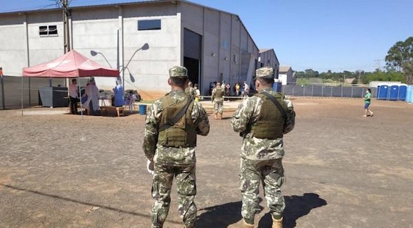 Milicos se preparan para alzar a difuntos por covid | Crónica