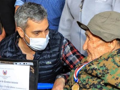 Abdo  culpa de la crisis en CDE a la relajación y llama a diálogo nacional