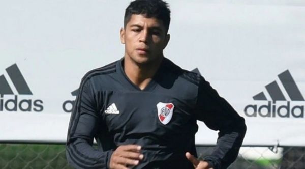 River espera por Robert, el último extranjero que le falta a Gallardo