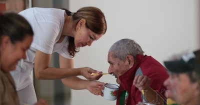 Hogares de ancianos no reciben visitas desde que arrancó la cuarentena